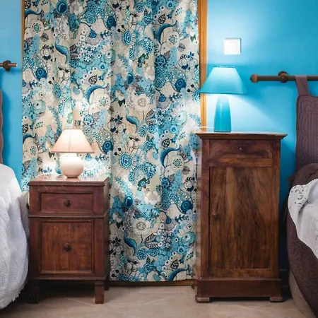 Bed & Breakfast Les Filolies 3*
